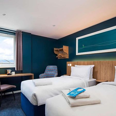 Travelodge London Central Bank Londres Quarto foto
