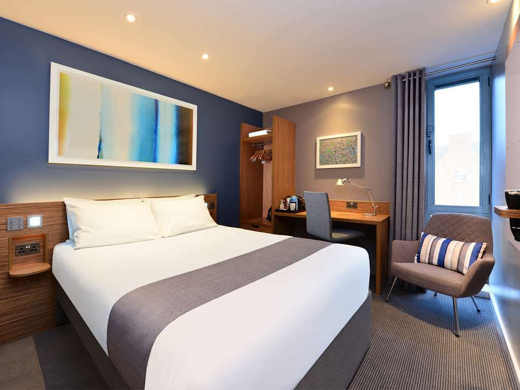 Travelodge London Central Bank Londres Quarto foto