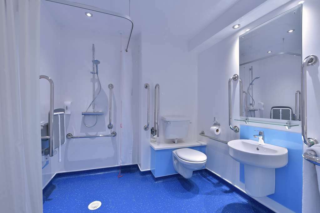 Travelodge London Central Bank Londres Quarto foto